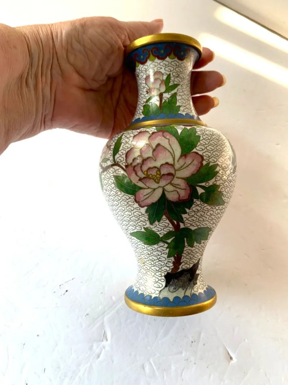 VINTAGE CLOISONNÉ FLOWER FLORAL ENAMEL BRASS VASE MID-20TH CENTURY  HAND-CRAFTED
